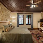 Dogan Hotel 3*